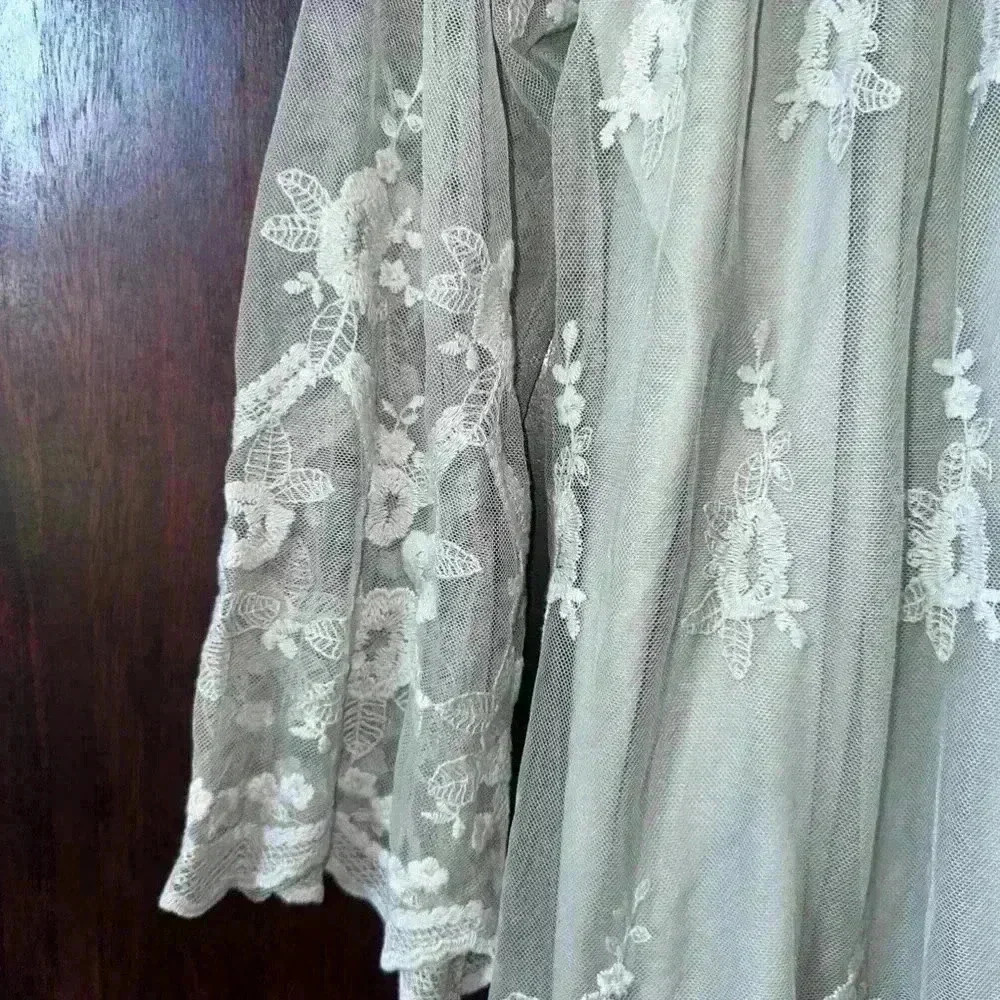 CalStyle Green Lace Women’s Dress / Size M! - Picture 5 of 9